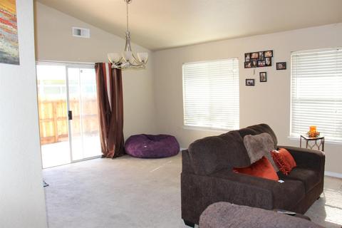774 Jonquil Dr, Lathrop, CA 95330 photo 6