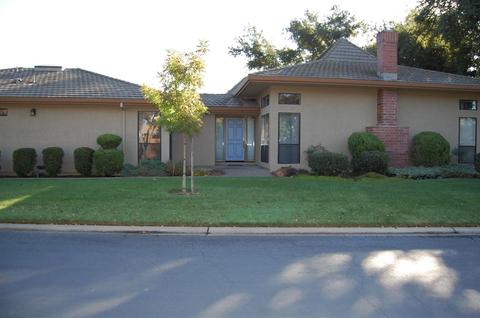 2498 Central Park Dr, Lodi, CA 95242 photo 1