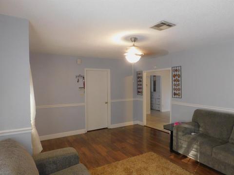 726 S Central Ave, Lodi, CA 95240 photo 7