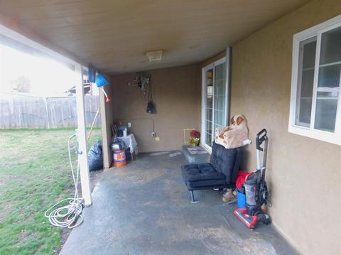 726 S Central Ave, Lodi, CA 95240 photo 11