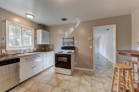 9415 Pershing Ave, Orangevale, CA 95662 photo 5