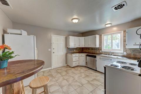 9415 Pershing Ave, Orangevale, CA 95662 photo 6