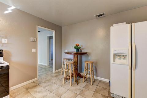 9415 Pershing Ave, Orangevale, CA 95662 photo 7