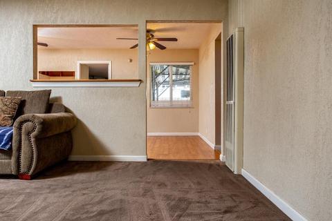 1406 Mount Vernon Dr, Modesto, CA 95350 photo 4