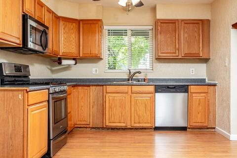 1406 Mount Vernon Dr, Modesto, CA 95350 photo 5