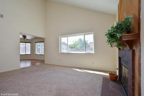 5711 Larcom Ln, Stockton, CA 95210 photo 2