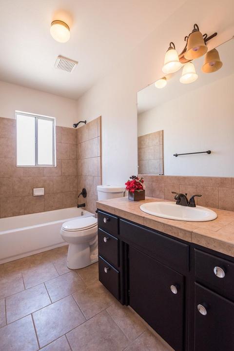 2042 5th St, Hughson, CA 95326 photo 13