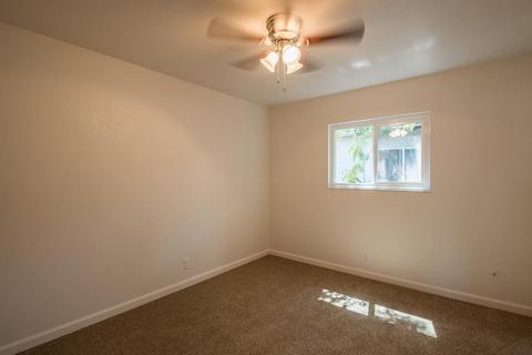 2042 5th St, Hughson, CA 95326 photo 16