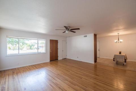 2042 5th St, Hughson, CA 95326 photo 11