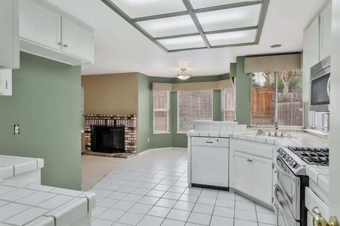 230 Mount Hamilton Dr, Tracy, CA 95376 photo 7