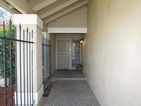 1820 Dorset Ln, Modesto, CA 95355 photo 2