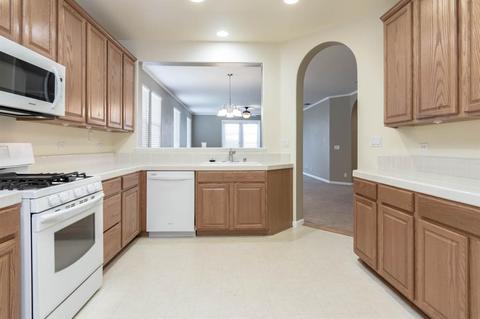 7284 Eagle Ct, Winton, CA 95388 photo 13