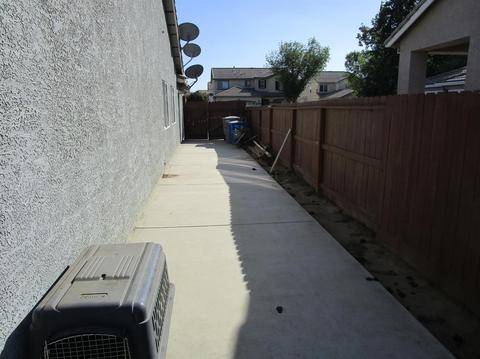 3917 Bella Flora Dr, Ceres, CA 95307 photo 17