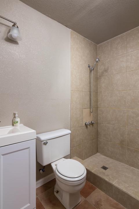 144 E Juniper Ave, Atwater, CA 95301 photo 13