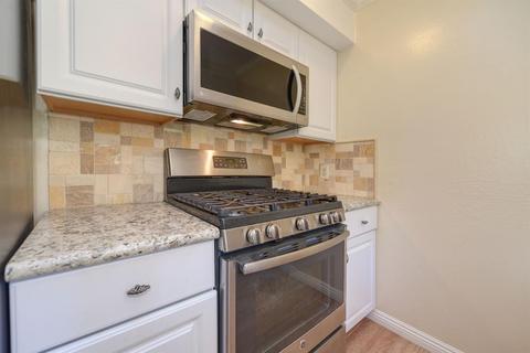 12933 Tabeau Ct, Pine Grove, CA 95665 photo 9