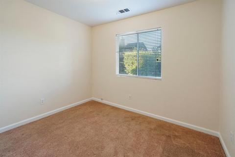 404 Eider Dr, Patterson, CA 95363 photo 12