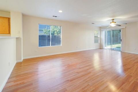 404 Eider Dr, Patterson, CA 95363 photo 7