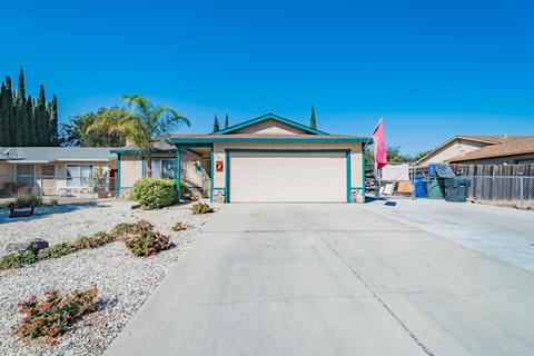 641 Periwinkle Dr, Patterson, CA 95363 photo 2