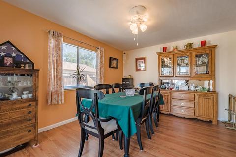 641 Periwinkle Dr, Patterson, CA 95363 photo 13