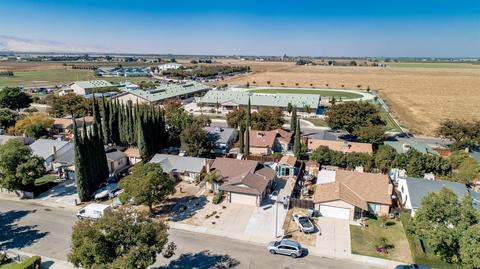 641 Periwinkle Dr, Patterson, CA 95363 photo 7