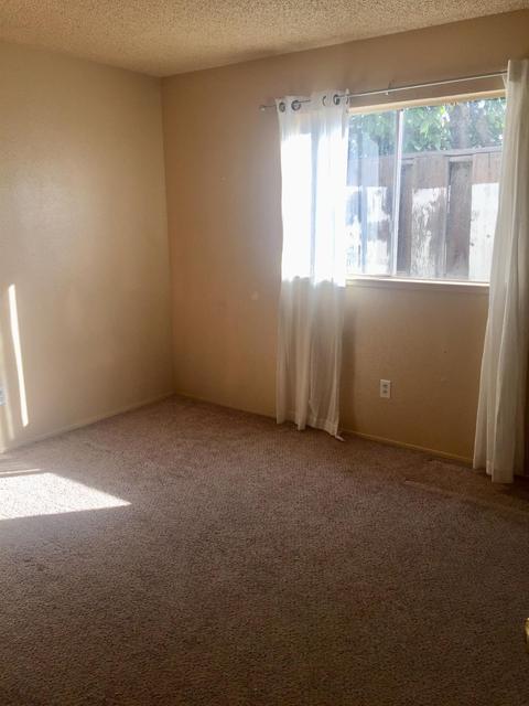 812 Pine Tree Ln, Modesto, CA 95351 photo 8