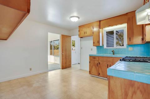 15750 5th St, Lathrop, CA 95330 photo 9