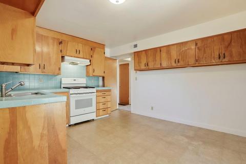 15750 5th St, Lathrop, CA 95330 photo 11