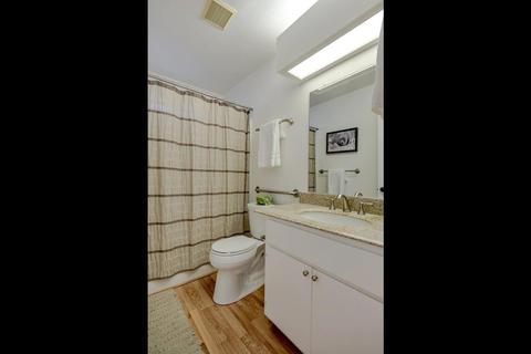 3010 Woods Cir, Davis, CA 95616 photo 14