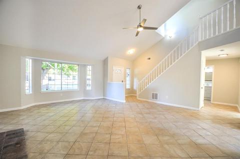 545 Inaudi Ct, Patterson, CA 95363 photo 4