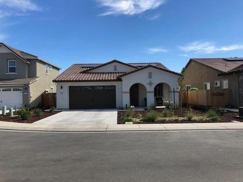 3852 Lookout Dr, Modesto, CA 95355 photo 1