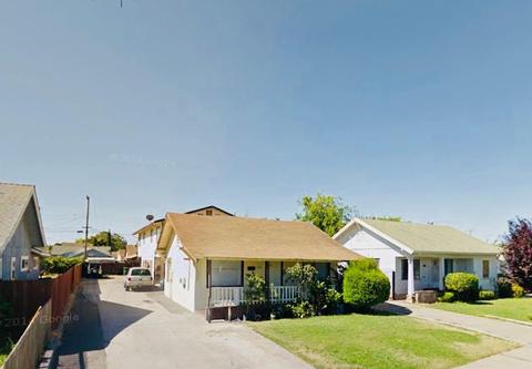 316 E Vine St, Lodi, CA 95240 photo 1