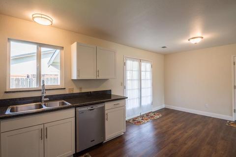 2101 Lunar Dr, Ceres, CA 95307 photo 7