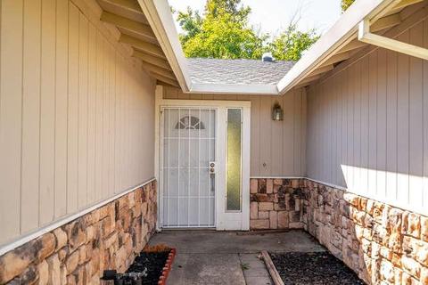 5710 Arcadia Ave, Loomis, CA 95650 photo 2