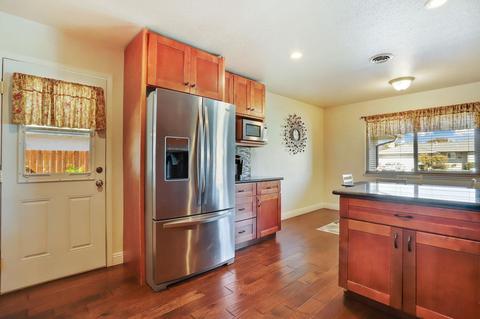 2114 W Pine St, Lodi, CA 95242 photo 12