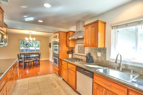 2021 Carob Ct, Carmichael, CA 95608 photo 14