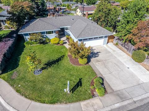 2021 Carob Ct, Carmichael, CA 95608 photo 2