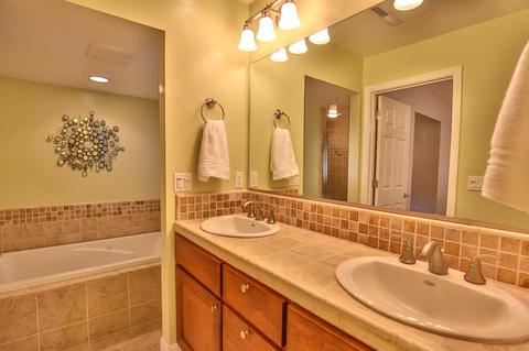2021 Carob Ct, Carmichael, CA 95608 photo 24