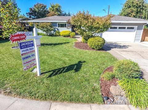 2021 Carob Ct, Carmichael, CA 95608 photo 4