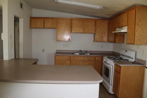 1517 Placer Ave, Modesto, CA 95358 photo 4