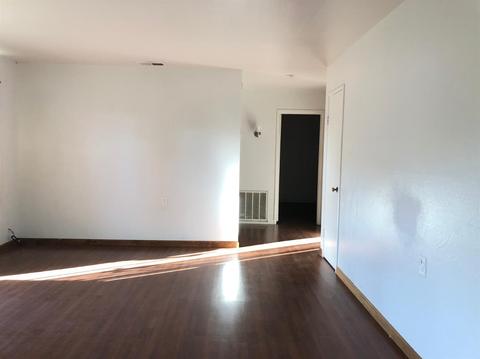 5843 Sutter Ave, Carmichael, CA 95608 photo 17