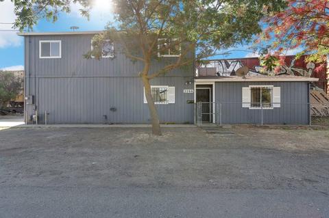 2266 E Taylor St, Stockton, CA 95205 photo 1