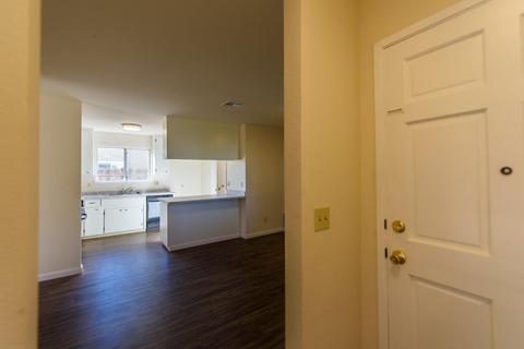 1426 Windgate Dr, Manteca, CA 95336 photo 5