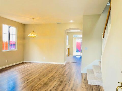1883 Rochester St, Tracy, CA 95377 photo 3