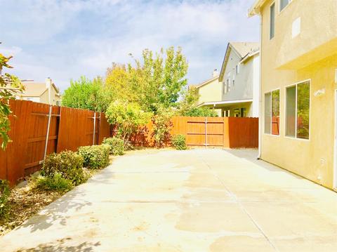 1883 Rochester St, Tracy, CA 95377 photo 11