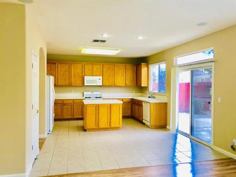 1883 Rochester St, Tracy, CA 95377 photo 7