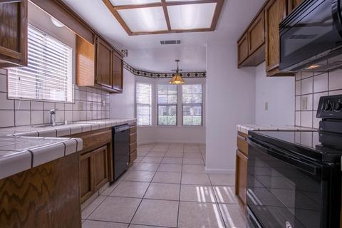 3848 Cougar Pl, Modesto, CA 95356 photo 11