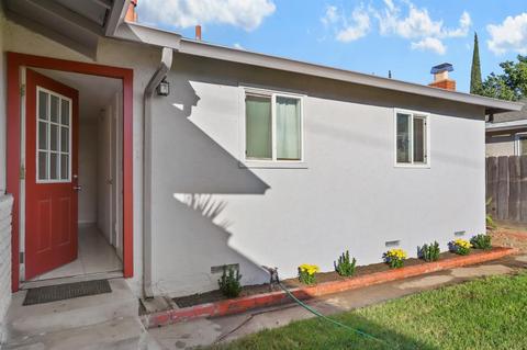 1809 Boothe Rd, Ceres, CA 95307 photo 1