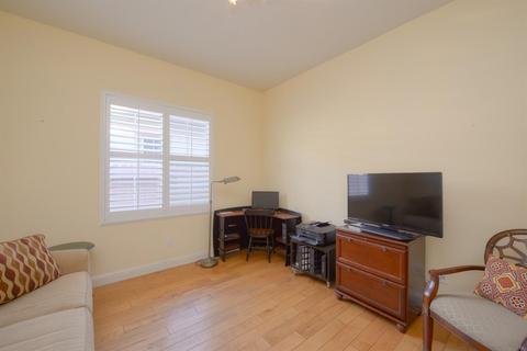 242 Spring Ave, Patterson, CA 95363 photo 8