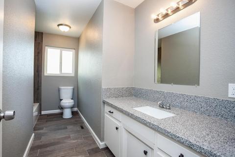 475 Vassar Ave, Turlock, CA 95382 photo 5