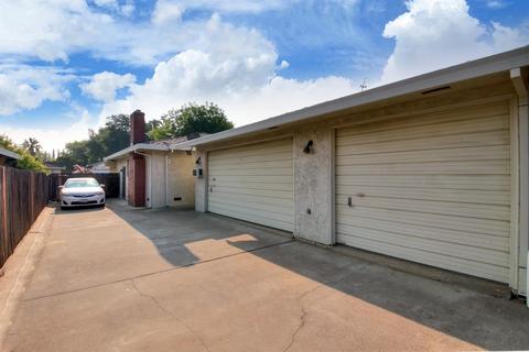 4731 Rustic Oak Way, Carmichael, CA 95608 photo 18